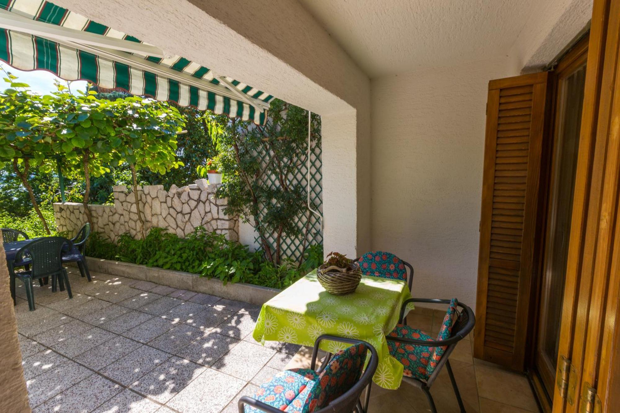 Nella. Apartment Crikvenica Ngoại thất bức ảnh