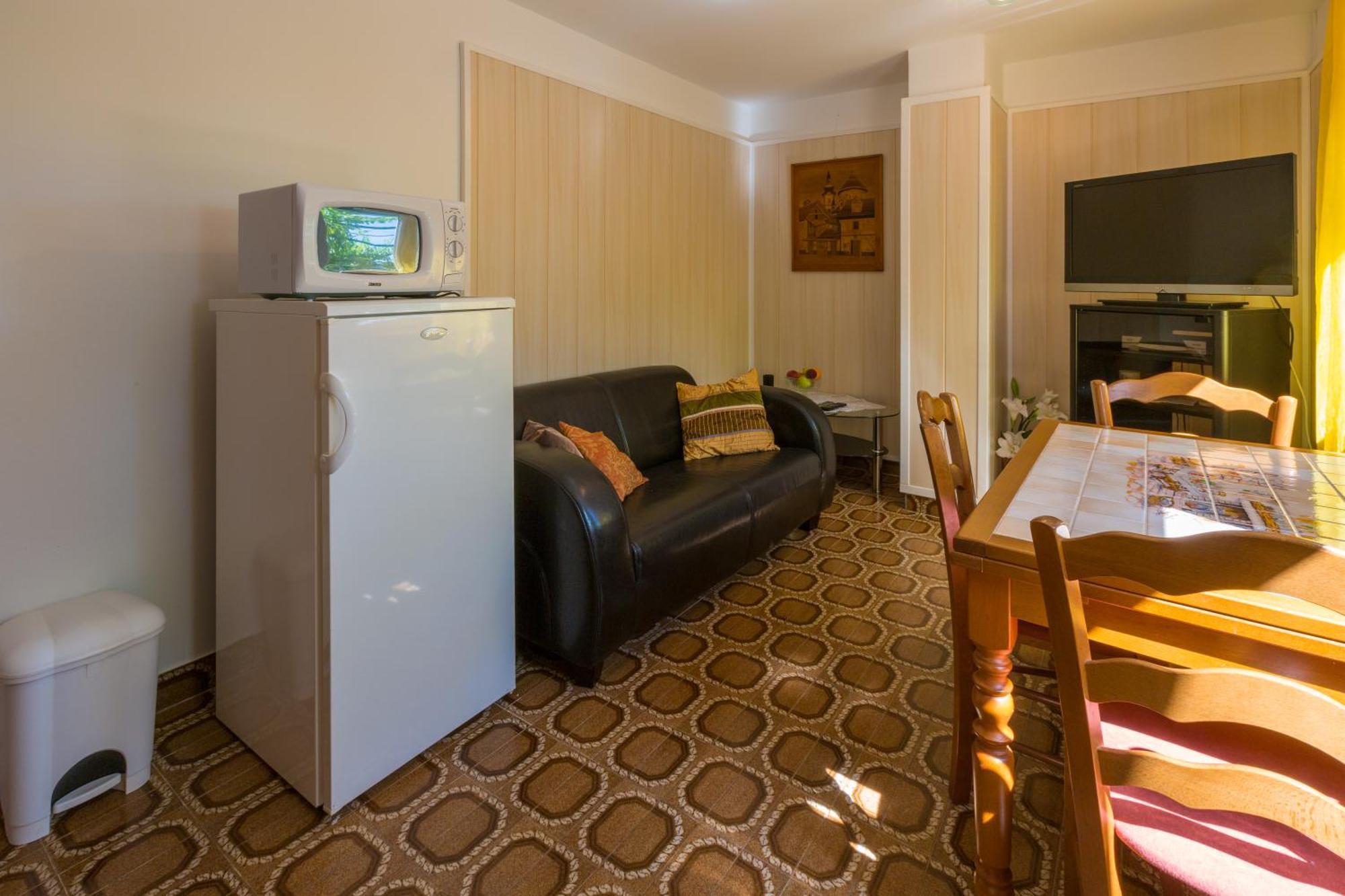 Nella. Apartment Crikvenica Ngoại thất bức ảnh