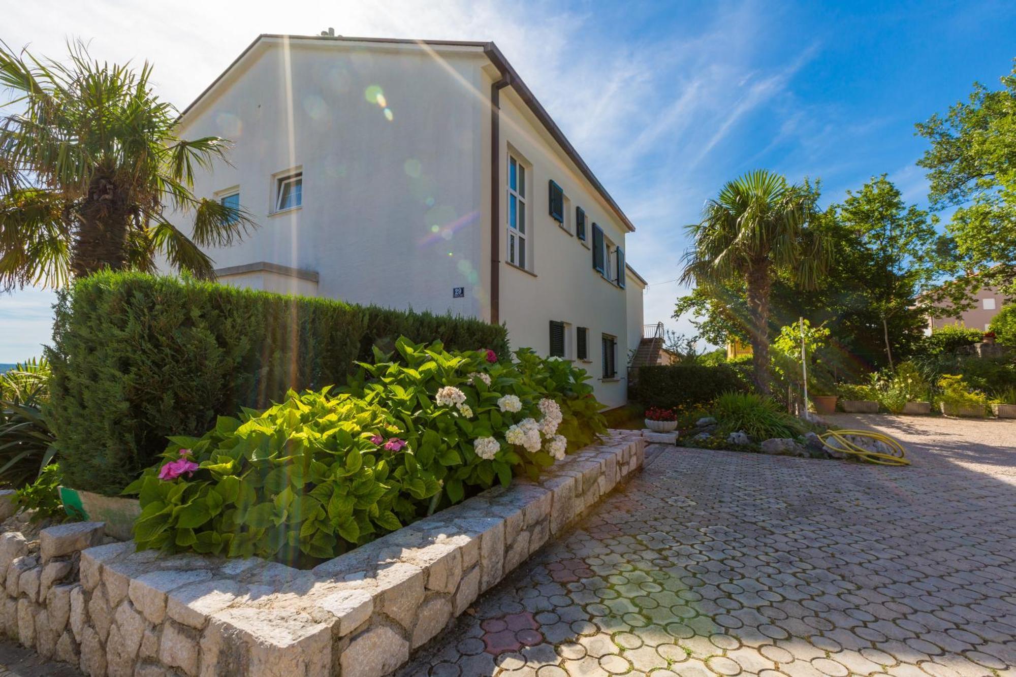 Nella. Apartment Crikvenica Ngoại thất bức ảnh